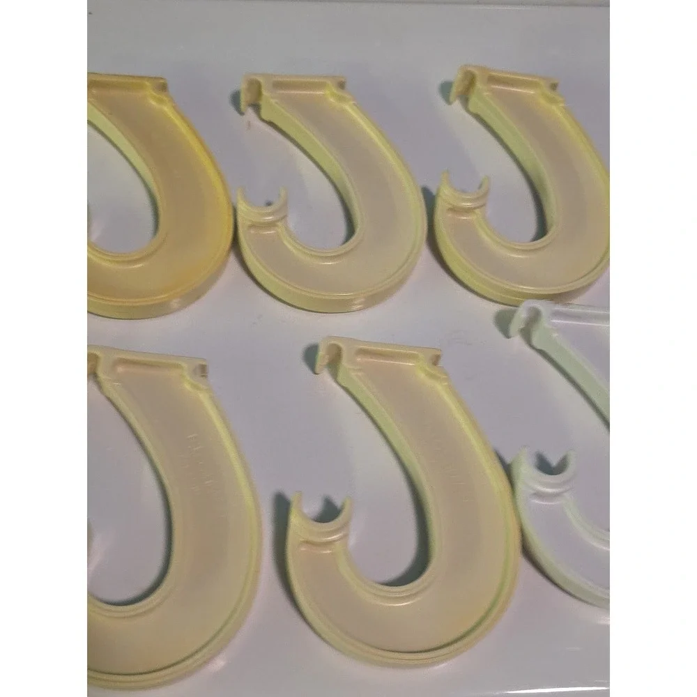 Set of 9 Closetmaid Rod Supports Brackets‎